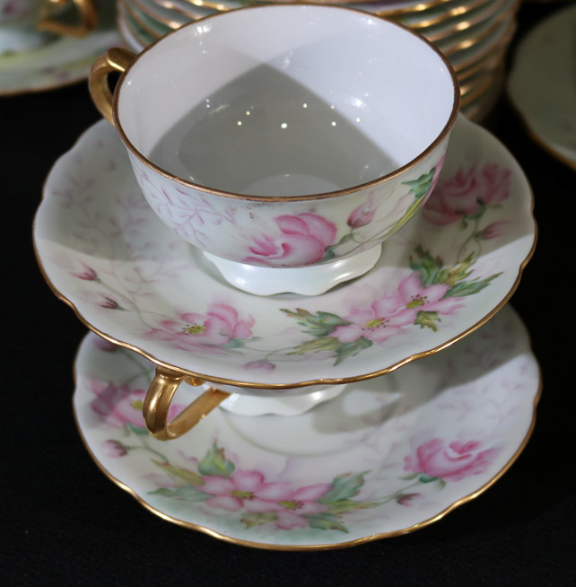 199e - 67 pieces of hand painted china, Apple blossom pattern