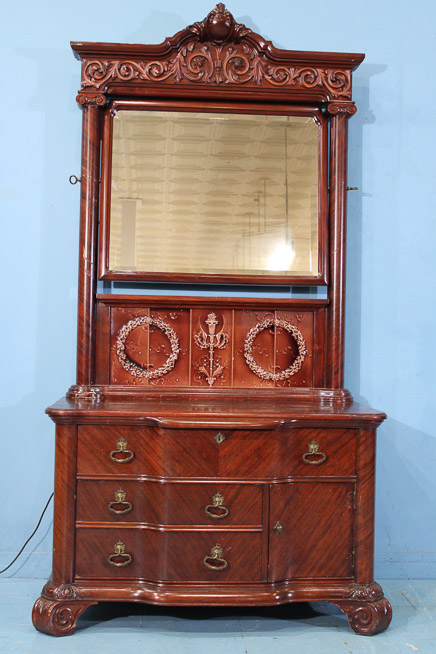 087m - 4 piece solid mahogany bedroom suite