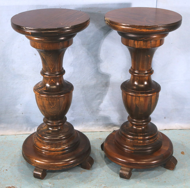 029a - Pair of oak Empire pedestals, 30.5 in. T, 14 in. W.