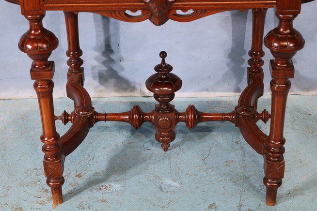 030b - Walnut Victorian parlor table with inserted marble top, 29 in. T, 38 in. W, 24 in. D.