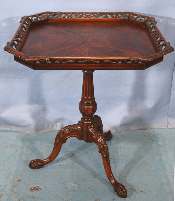 043a - Flame mahogany pie crust tilt top tea table with claw feet, 30 in. T, 27 in. Sq.