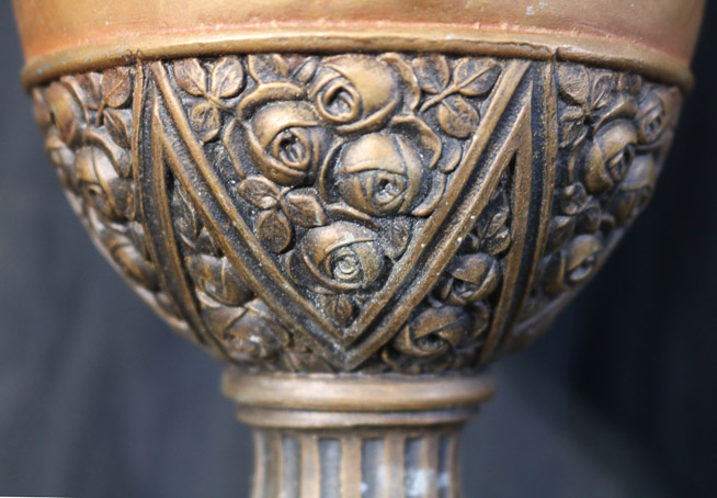 609d - Metal urn with marble base, 13 in T.