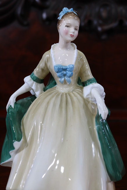 131c - 2 Royal Doulton Figurines, Elegance and Vivienne-11