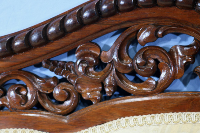 075d - Rosewood rococo laminated parlor sofa, Meeks Stanton Hall pattern, 46 in. T, 53 in. W, 20 in. D.-28