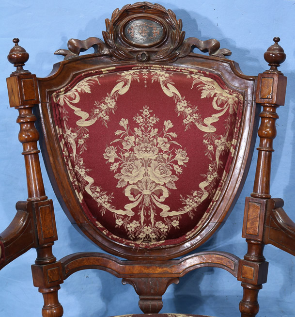 107e - Rosewood Victorian arm chair with head on arms attrib. to John Jelliff, 40 in. T, 25 in. W, 24 in. D.-28