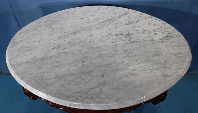 137c - Walnut Victorian oval marble top parlor table Attrib. to T. Brooks, 36 in. L, 29.5 in. T, 26.5 in. D.-28