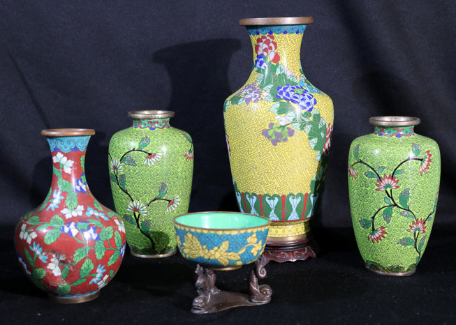 176a - 5 pieces of old cloisonne