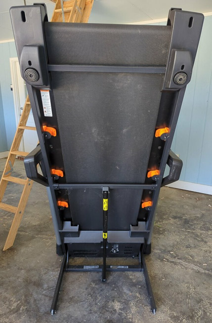 367c - NordicTrack Tread Mill with IFIT TV screen