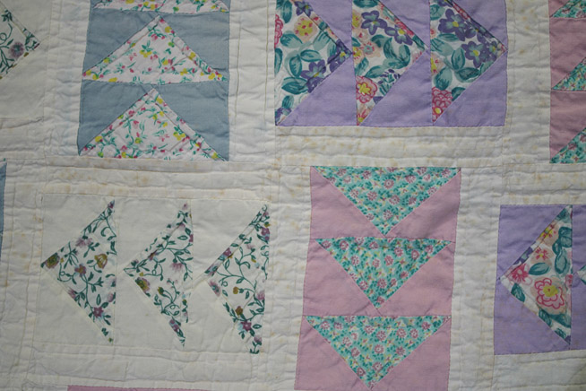 372c - Queen size hand stitched quilt