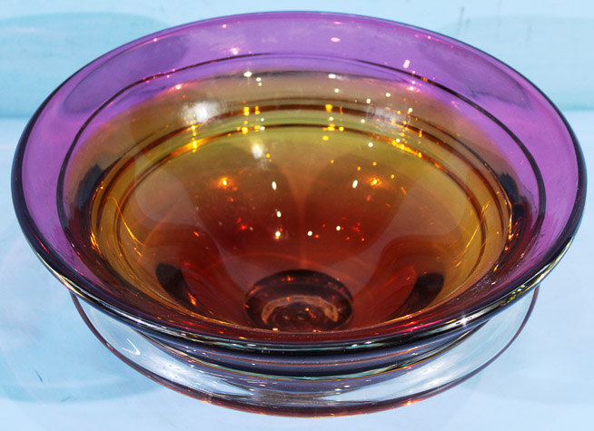 008b - Large 2 tone purple and orange footed bowl, attrib. to Steuben, 6 in. T, 13 in. R.