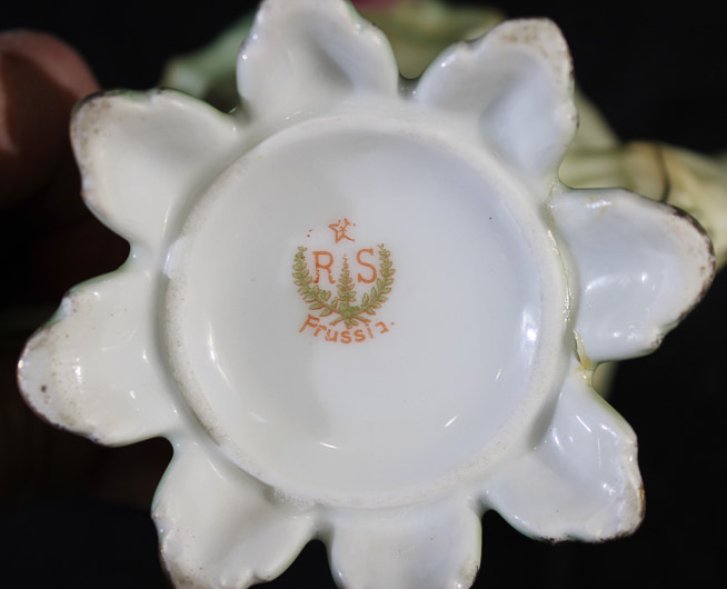 009e - 3 piece lot of porcelain red star R. S. Prussia pieces, 2 pitchers and 1 sugar bowl, large pitcher - 8 in T, 89 in. H-H