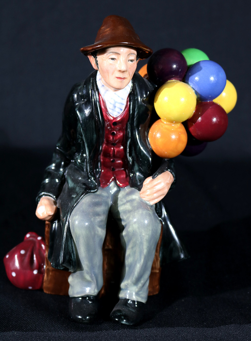 004a - Royal Dalton figurine, Balloon Man, 7 in. T, 5 in. W, 4 in. D.