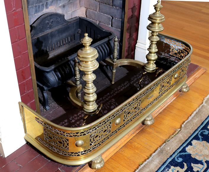009c - 3 piece set brass andirons and fire fender, 22 in. T, 8 in. W.