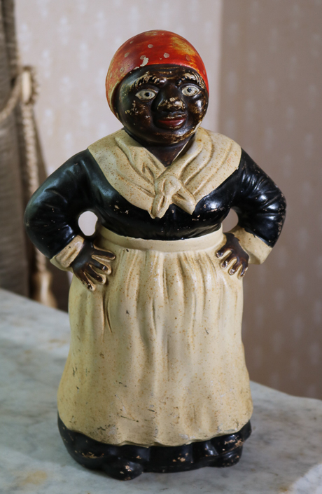 180c - Old Porcelain Aunt Jemima, 11  in. T.
