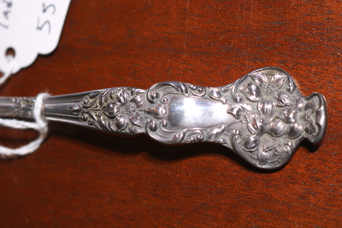 190b - Sterling salt and pepper, butter knife and ladle