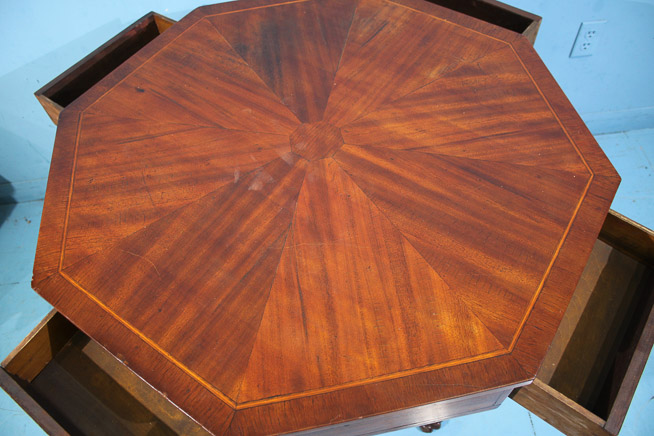 141c - Mahogany acanthus carved rent or game table