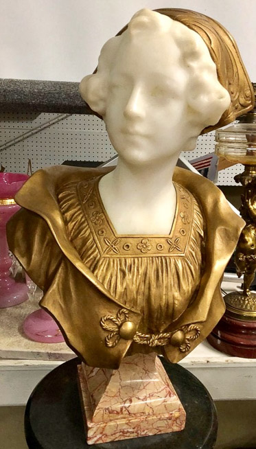 055a - Bronze and Marble Bust of a Maiden