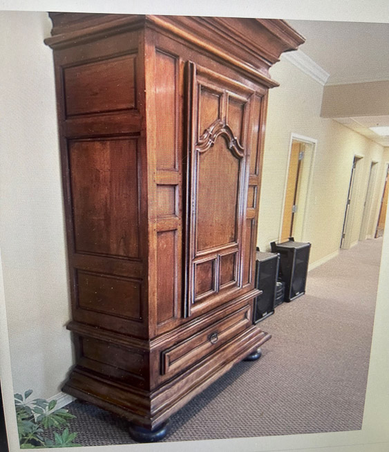 098a - Mahogany 1 drawer wardrobe with large step crown