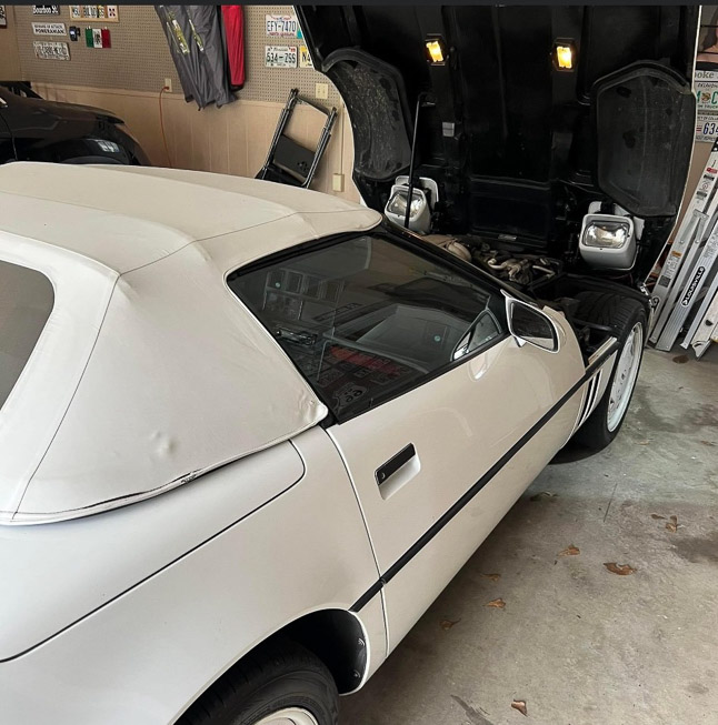 028h - 1989 Chevrolet Corvette Convertible