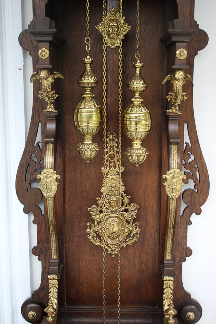 037c -A Good 19th Century Austrian oak clock